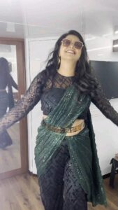 Rachitha Mahalakshmi Instagram - Being happy never goes out of style😎😎😎😎 Mua @sharanyas_makeupartistry Hairdo @shalini_hairartist #rachithamahalakshmi #rachithamahalakshmiofficial #biggbossseason6 #biggboss #biggbosstamil #bb6 #biggbossvijaytv #vijaytelevision #vijaytv #hotstar #disneyplus #disneyplushotstar