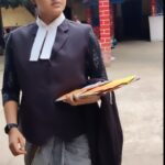 Rachitha Mahalakshmi Instagram - Lawer Rachitha Mahalakshmi tha aga mudiliyae🤷🏻‍♀️ lawyer Janshi Rani ya iruppom..... 🔥😇😇😇😇😇😇 #zeetamizh #pudhupudhuarthangal 🔥🔥🔥🔥