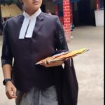 Rachitha Mahalakshmi Instagram – Lawer Rachitha Mahalakshmi tha aga mudiliyae🤷🏻‍♀️
 lawyer Janshi Rani ya iruppom….. 🔥😇😇😇😇😇😇
#zeetamizh 
#pudhupudhuarthangal 🔥🔥🔥🔥