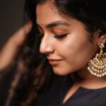 Rajisha Vijayan Instagram - Midnight blue during midnight shoots. 😍 Sardar Trailer Release Event 👗 @jugalbandhi 📸 @jiksonphotography 💄 @seema_haridas_official Assisted by @lakshmi_jaganthan