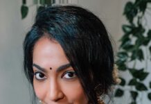 Ramya Subramanian Instagram - There is nothing better than getting festive ready ♥️🤗! 📸 @anirudh.sriknth Saree - @thepallushop MUA- @makeoverby_shwetha_