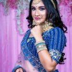 Raveena Daha Instagram - 💙💙நீல வானம் நீயும் நானும்💙💙 Makeupartist : @lavanyaeuginebridalmakeup💙 . Jewellery: @Angelsblushbridaljewellery🤩 . Costume: @ravikkai_selai 🦋 . #RD #raveena #raveenadaha