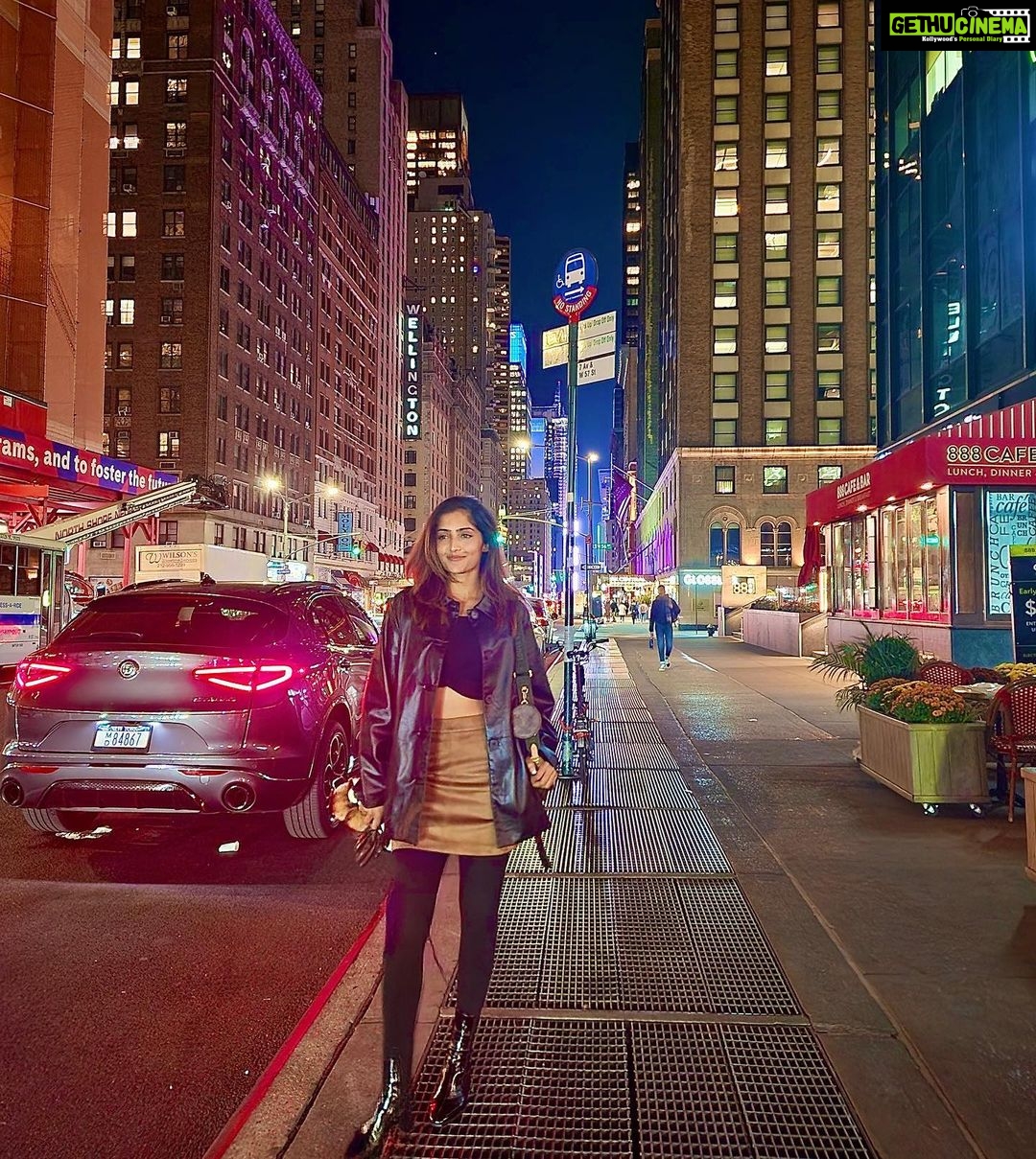 Reba Monica John Instagram - New York, New York! ✨🤩