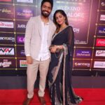 Reba Monica John Instagram – SIIMA day 1 in Bangaloreee! Happy 10 years to SIIMA 🙌🦋

Styling @manogna_gollapudi 
Saree by @houseofkotwara 
HMU @anjali_tater ✨🌸

#siimaawards #nightslikethis #withbae