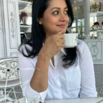 Reenu Mathews Instagram - Good morning from my favourite cafe in Dubai @foreverrosecafe ❤️ Đubai