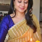 Reenu Mathews Instagram - Happy Diwali my lovely Fam❤️ May this Diwali bring you lots of Happiness , Love , Prosperity & Abundance. Love & Light✨️ . . #diwalilookbook #diwalireels #diwali2022 #sareereels #reelswithreenu #diwaliviralreels