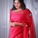 Remya Nambeesan Instagram - Wearing @prakrithi_by_ramya Photography @ameensabil Make up n Hair @jo_makeup_artist #instagram #instapic #insta
