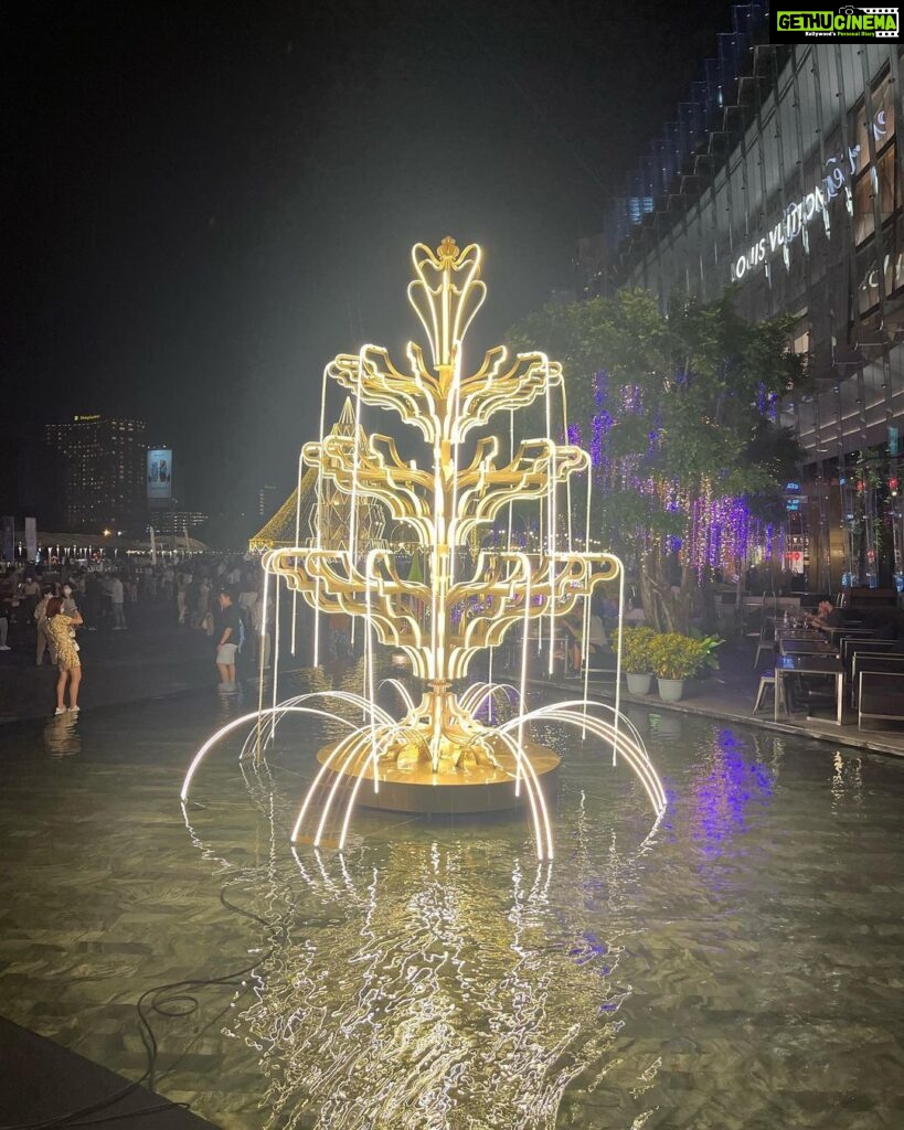 Richa Panai Instagram - City is already lit!!!🌟✨💫 . . . . . . . #phuket #thailand #travel #summertime #holiday #beachholiday #beachlover #beachlove #sealife #poolparty #poolvilla #poolvibes #waterbaby #waterlover #traveljunkie #travelthailand #thaifood #thaifoodlover #summerholiday