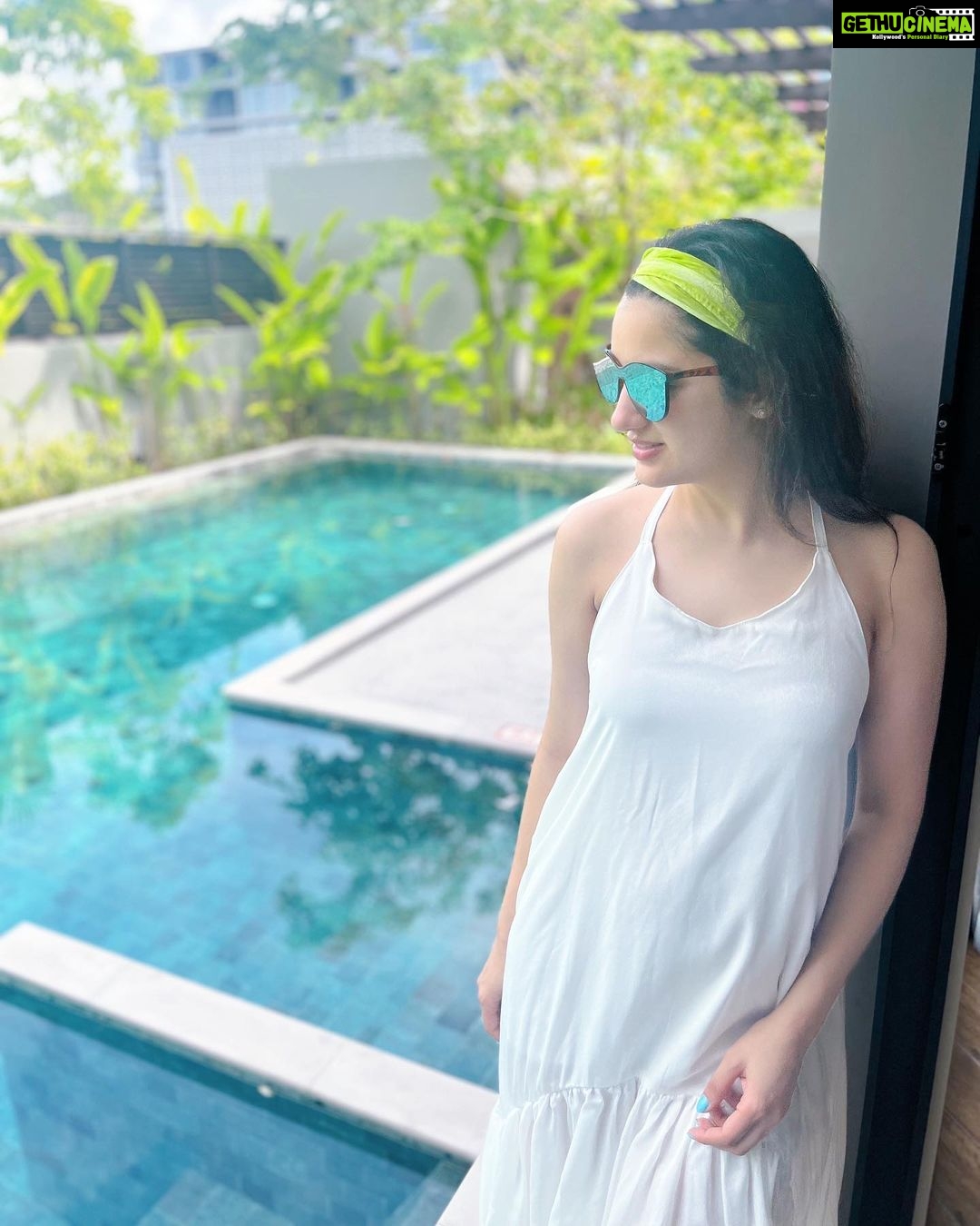 Richa Panai Instagram - Pool villa vibes!!!π€ππ . . . . . . . #phuket #thailand #travel #summertime #holiday #beachholiday #beachlover #beachlove #sealife #poolparty #poolvilla #poolvibes #waterbaby #waterlover #traveljunkie #travelthailand #thaifood #thaifoodlover #summerholiday #privatepool Phuket, Thailand