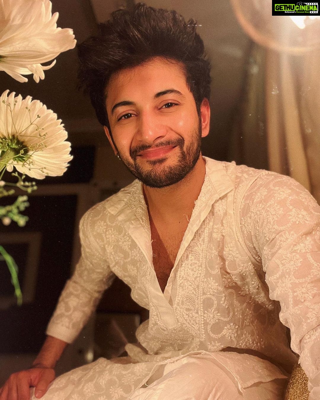 Rohit Suresh Saraf - 789.2K Likes - Best time of the year. Even more special this time for I get to spend it with the light of my life ๐คโฅ๏ธ