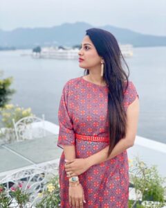 Rucha Hasabnis Instagram - Yup, still fabulous 😉🙃
.
.
👗- @monkandmei @stylebysugandhasood 
.
.
#moodtoday #happy #fun