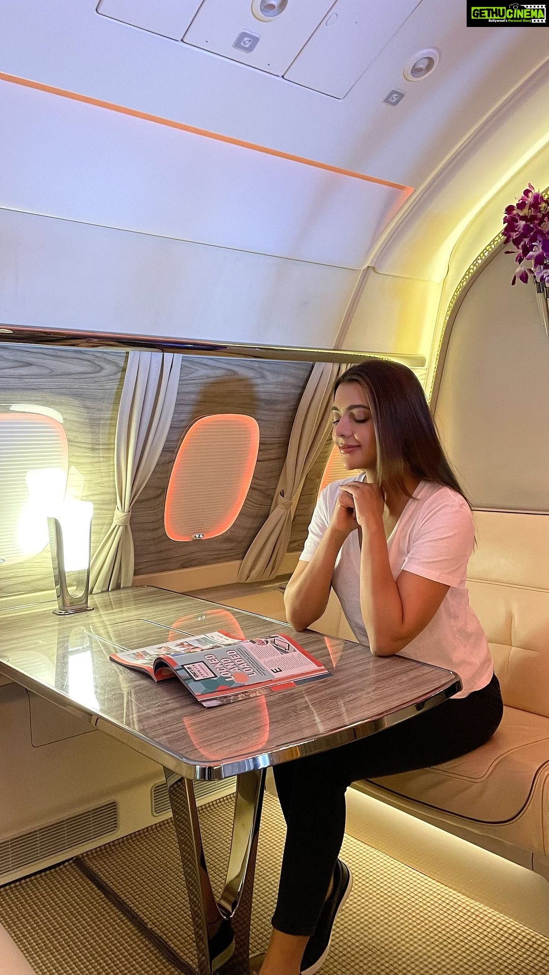 Ruhi Singh Instagram - First of many official trips to the land of Hollywood. Looking forward to this new journey. πππΊπΈ #Ruhisinghsignature #hollywood #manifest @showrunnerchad @rishubartaria
