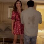 Ruhi Singh Instagram - Real time footage of how I really am. Have you ever laughed so hard at your own ridiculous joke which no one else thought was funny? Yeah, same. 🤪 @shotbynuno has to go through this very often. Hope I didn’t torture you enough 😜 Hmua by the talented @muadivyashetty