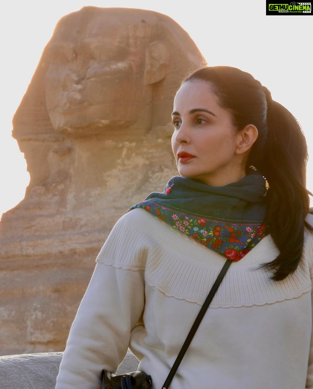 Rukhsar Instagram - Back to posting Egypt pictures!. . #egypt #gizapyramids #thegreatsphinx #ancientegypt Great Sphinx of Giza