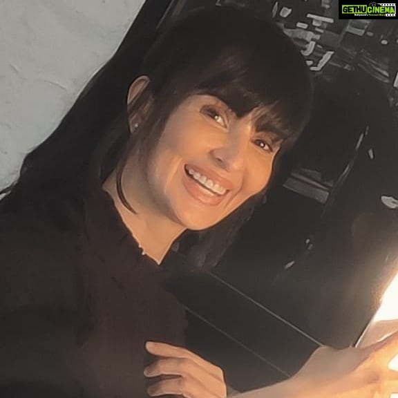 Rukhsar Instagram - . Some blurry ones🌻. . . Might delete later😬. . #shoot