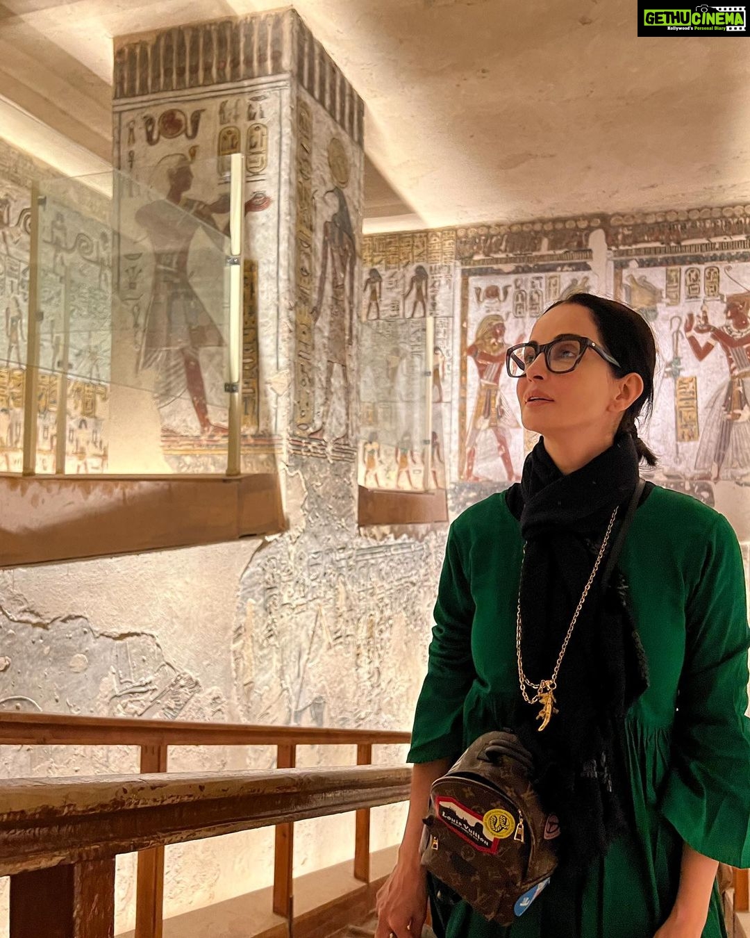 Rukhsar Instagram - Still can’t get over Luxor!. Exploring ancient Egypt!. . #templeofkarnak #hatchepsuttemple #valleyofthekings #valleyofthequeens #exploringegypt #ancient #marvellous #luxor Luxor-Egypt الاقصر-مصر