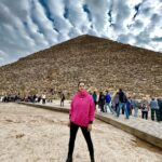 Rukhsar Instagram - “The Pyramid shape is said to hold many secrets and amazing properties! One of them is a sense of wonder”. Vera Nazarian. . #pyramidsofgiza #gizapyramids #mesmerising #majestic #wonderoftheancientworld #egypt #cairo Giza Pyramids