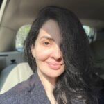 Rukhsar Instagram - . Sunlit and filter free🌻. . #mornings