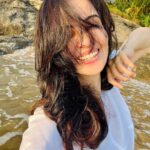 Rukhsar Instagram - . Sunshine in Srilanka🌻. . #srilanka #lanka #beach #sunshine #colombo #bantota_beach Colombo, Sri Lanka