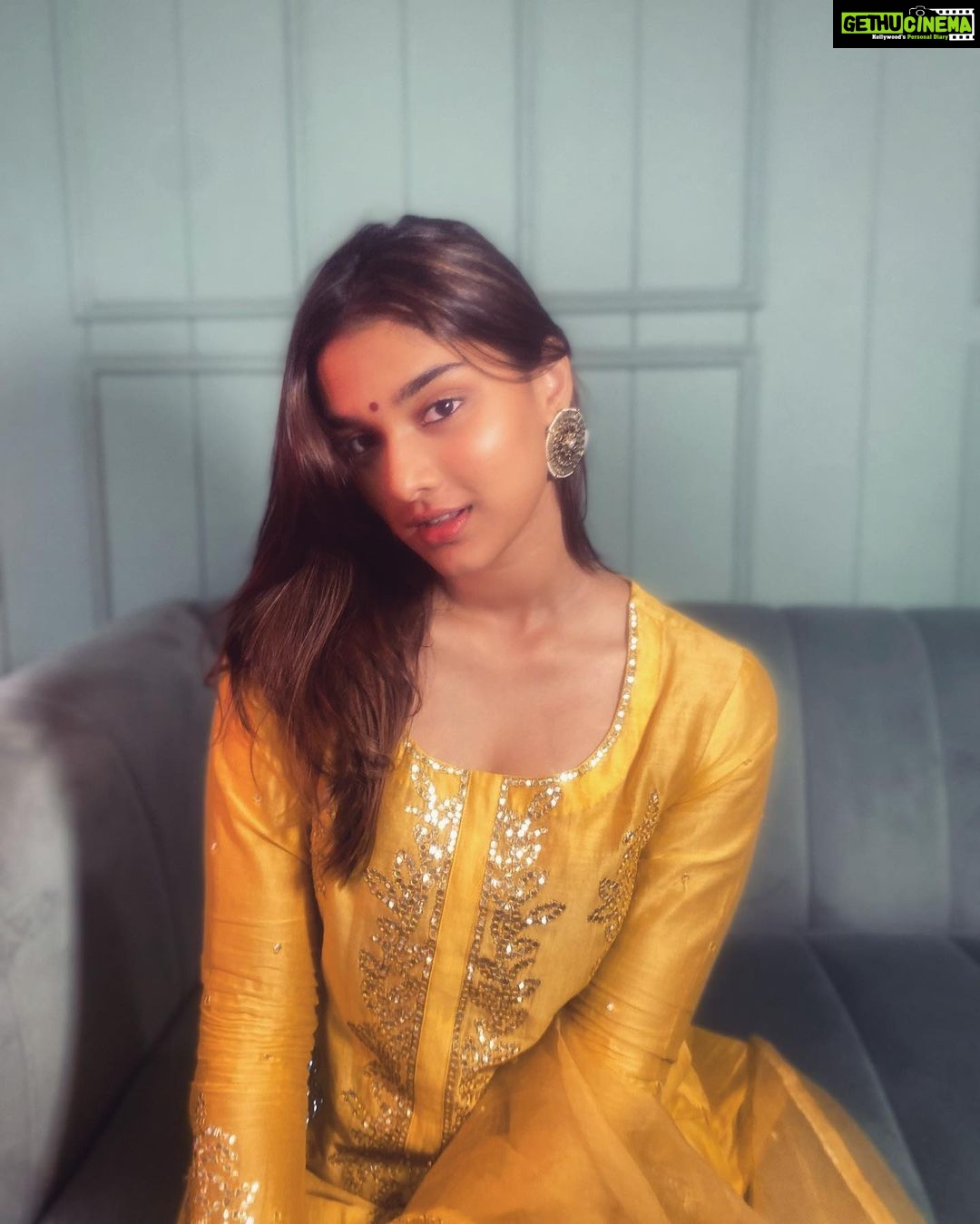 Saiee Manjrekar - 92.1K Likes - Most Liked Instagram Photos