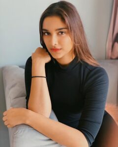 Saiee Manjrekar Instagram - woke up and felt the vibe 🐒