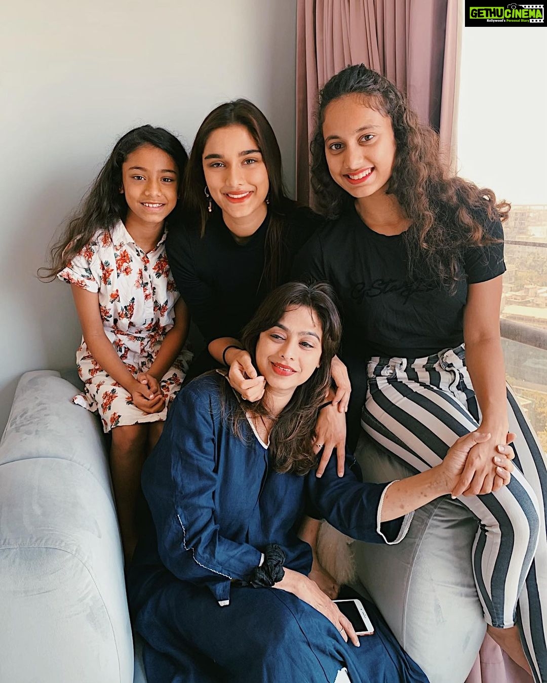 Saiee Manjrekar - 117.4K Likes - Most Liked Instagram Photos