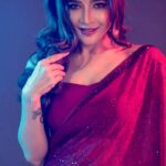 Sakshi Agarwal Instagram - Layers of Happiness🔥 . #feelitreelit #instagramreels #reelsinstagram #redsaree #smokephotography #sakshiagarwal #diwalivibes #diwalispecial #sareelove #instastyle #instafashion #biggbosstamil . Mua - @dhiya_makeoverartistry Hairstylist- @sudhamakeupartistry Styling - @nfc_navyathafashioncouture Space - @mottamaadi_space DOP - @ud__photography_ Cinematography - @_muthu_kumar_mk Assist - @siva12_official . Chennai, India