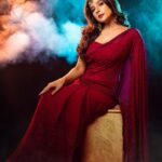 Sakshi Agarwal Instagram - Happy Diwali everyone ❤️ Let your life have the all shades of success you deserve ❤️ . Mua - @dhiya_makeoverartistry Hairstylist - @sudhamakeupartistry Styling - @nfc_navyathafashioncouture Space - @mottamaadi_space DOP - @ud__photography_ Cinematography - @_muthu_kumar_mk Assist - @siva12_official . #sakshiagarwal #diwalioutfit #diwalivibes #festivewear #sareelove Chennai, India