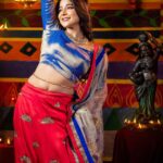 Sakshi Agarwal Instagram - Wish you all a very very happy and prosperous Diwali 🪔🪔🪔 Spread love , joy and may this festival brighten up your life in every possible way. . MAU - @dhiya_makeoverartistry Hairstylish - @jaymakeup_artistry Wardrobe - @labelswarupa Jewellery - @original_narayanapearls Space - @mottamaadi_space DOP - @ud__photography_ Cinematography - @_muthu_kumar_mk Assist - @siva12_official . #diwali2022 #diwaliwishes #diwalioutfit #festivewear #festivevibes #sakshiagarwal #festivemood #lehengalove Chennai, India