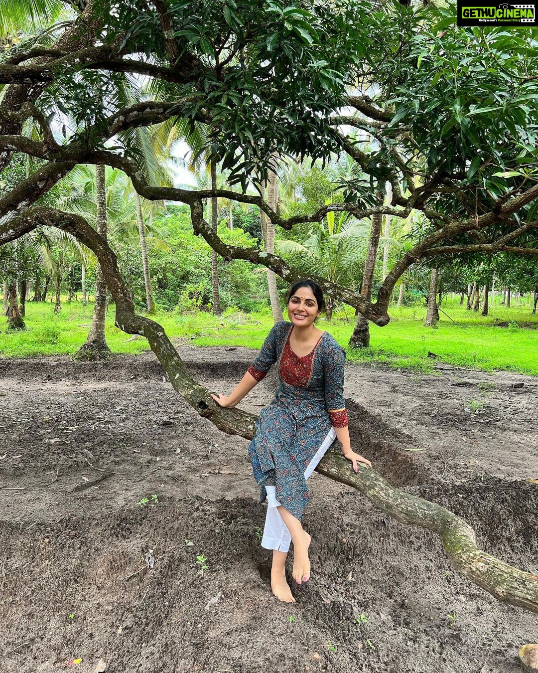 Samyuktha Menon - 308.2K Likes - Most Liked Instagram Photos