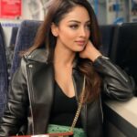 Sandeepa Dhar Instagram - The Girl on the Train 🧃 . #travel #autumn #londonlife London, United Kingdom