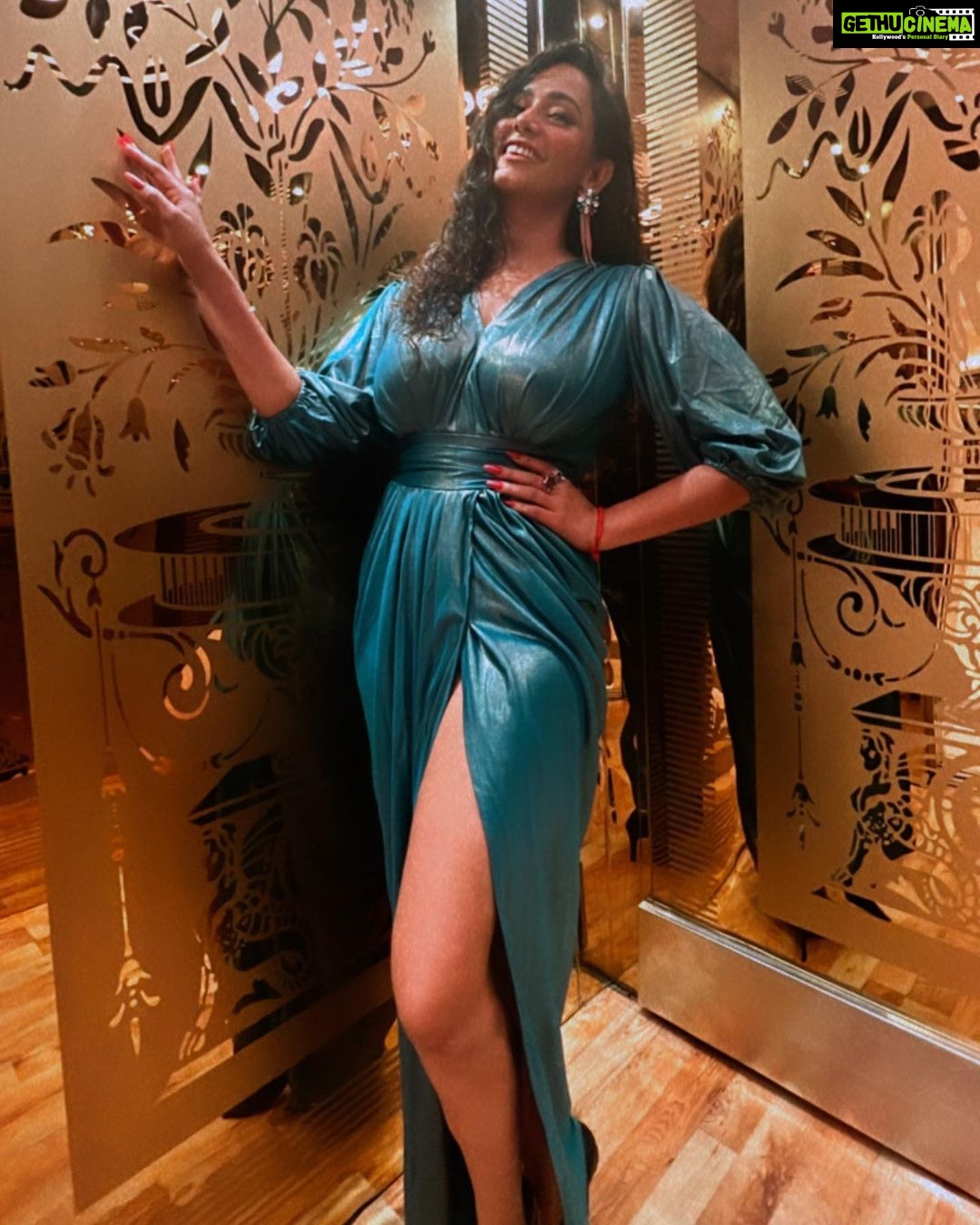 Sanjana Singh Instagram - Thank you so much @shahpurahotels for being so beautiful and amazing. Pc - @rohanbansall #shahpurahotels #udaipurcity #udaipurdiaries❤️ #udaipurlakecity #lakepichola #udaipurtimes #udaipurcityblog Udaipur - The City of Lakes