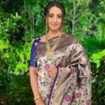 Sanjjanaa Instagram - Beautiful saree by @glorious_threads_by_divya , 💄 @ss_makeover_by_suha @sapna_beauty_and_beyond Karnataka, Bangalore