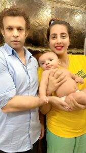 Sanjjanaa Instagram - I love my shower times with mommy @sanjjanaagalrani & daddy …- @princealarik . Karnataka, Bangalore