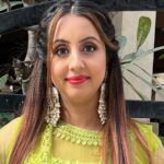 Sanjjanaa Instagram - Beautiful outfit by my favourite @laxmikrishnaofficial 👗 Jewellery @rubans.in 💄 @anupama_makeoverartistry 👱‍♀️ @ss_makeover_by_suha Karnataka, Bangalore