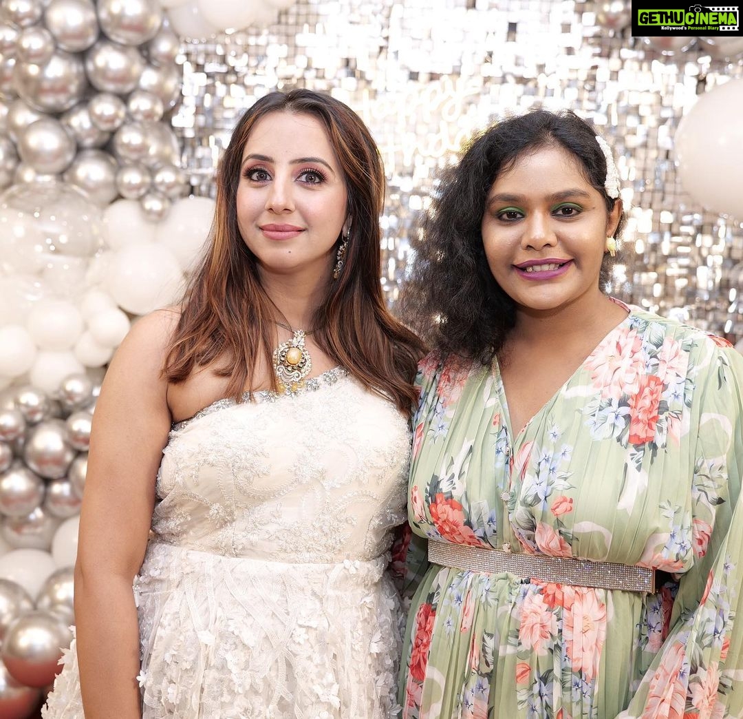 Sanjjanaa Instagram - Though I know you for a short while .. I am so happy to have met a Angelique friend like you … Thank you to be so concerned all the time to be so dedicated in designing my outfits And to have made me look so gorgeous in my birthday outfits and in many other occasions too .. @princealarik & I love you @laxmikrishnaofficial @laxmikrishnalabel Birthday location @morizhennur MUA @danyamakeupartist Hair @ss_makeover_by_suha Decor @hidden.lightz Photography @ videography @arundhavaskar . Karnataka, Bangalore