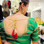 Sanjjanaa Instagram - Hi Ashwini of @vibbhinna creations , I have to say I truly loved and enjoyed wearing your customised blouse that you made just for me .. ❤️ She is definitely the best in town for bridal South Indian blouses … 💄 by @enchanted_by_zomi Hair @ss_makeover_by_suha Beautiful saree by @kainathboutique .. More pics coming soon .. Karnataka, Bangalore