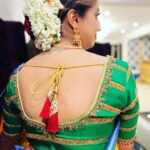 Sanjjanaa Instagram - Hi Ashwini of @vibbhinna creations , I have to say I truly loved and enjoyed wearing your customised blouse that you made just for me .. ❤️ She is definitely the best in town for bridal South Indian blouses … 💄 by @enchanted_by_zomi Hair @ss_makeover_by_suha Beautiful saree by @kainathboutique .. More pics coming soon .. Karnataka, Bangalore