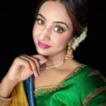 Sanjjanaa Instagram - Hi Ashwini of @vibbhinna creations , I have to say I truly loved and enjoyed wearing your customised blouse that you made just for me .. ❤️ She is definitely the best in town for bridal South Indian blouses … 💄 by @enchanted_by_zomi Hair @ss_makeover_by_suha Beautiful saree by @kainathboutique .. More pics coming soon .. Karnataka, Bangalore