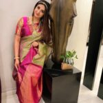 Sanjjanaa Instagram - Life is as beautiful as you can imagine it can be .. I love supporting local businesses and specially more of its headed by women , Bhargavi may you have a very bright future .. she is the founder of @sasucreations & works from her home … your saree really made me look & eternally feel outstanding & beautiful … @ss_makeover_by_suha saree draping , hair & shoot coordination , @enchanted_by_zomi 💄 @dark_emerald_0702 📷 Karnataka, Bangalore