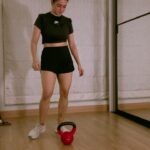 Sanya Malhotra Instagram - 💁🏻‍♀️ Never not dancing 🙋🏻‍♀️ #cantstopgroovingwontstopgrooving 🎥 @tridevpandey