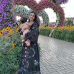 Sarah Khan Instagram - 💕 @fillyboo Vlog link in bio