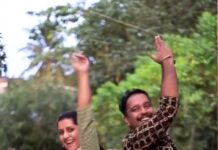Sarayu Mohan Instagram - Am sooo glad to present this reel to coz its a song choreographed my self for the movie @nalamuramovie directed by @deepuanthikad Chettan….. would like to thank @sarayu_mohan for performing much better than me 😘😘❤️❤️ Kollunthu nulli is my next work to release soon… hope u all will like this dance reel as wel as the video which will release soon… Thanku @guru_somasundaram and @surabhi.vaishu for making it grand.. also to my crew memebrs @thobiasthomask @vyshakh_ysh @fefkadancersunion @worldof_spring Music @kailasmenon2000 Camera @zion_mathew_thomas