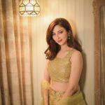 Saumya Tandon Instagram – Smiles and Mood . 

#festivevibes #saumyatandon #diwali