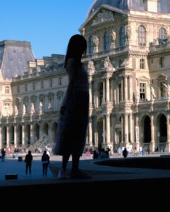 Saumya Tandon Instagram - Captured forever these moments in louvre #france by @esthepics.me @video_a_paris #saumyatandon #indian #holiday #france #holidayfrance #indianactress