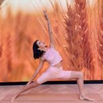 Scarlett Mellish Wilson Instagram - Introducing @casalltraining new colour capsule sustainable collection SS22! @casalltraining @endwomens @endclothing ‘Let your Inner goddess shine bright’ Casall Colour Capsule Launch UK #casall #colourcapsule #conciouschoice #endclothing #chakrahealing #yoga #yogaclothes #fitness #lifestyle #sustainability #sustainablefashion #sustainablefitness #endwomen #london @cactusandalmonds 📸 @sianleighrizo Casall’s sustainability promise, Conscious Choice. Innovation is at the core of what we do, from production, fabric and material choices and 200x washes guaranteed. . 100% of the SS22 collection therefore is made up of products produced of recycled, biodegradable or renewable raw materials and always with as little environmental impact as possible.