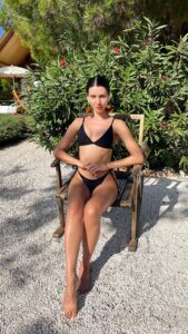 Scarlett Mellish Wilson Instagram - Play time at @arenacampsites @arenaone99_glamping #trendingreels #viralreels #funreel #transitionreel #travelcouple #videotransitions #contentcreator #specialeffects #specialeffectsreel #pool #poolside #sea#holiday #croatia #swimwear #play #beingsilly #transitionreel #influencer #lifestyleblogger #travelreels Glamping Arena One 99