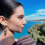 Scarlett Mellish Wilson Instagram - Did someone say 25% off everything at @ottomanhands for Black Friday 😜 The most beautiful jewellery! #jewellerycampaign #jewelleryad #travelinfluencer @grandhotelbrionipula #ad #influencer #lifestylemodel #englishmodel #modellondon #ukmodel