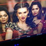 Scarlett Mellish Wilson Instagram – Tap in ! To my Bollywood Soul this Monday ! 

Thanks @mitesh.mehtaa for the audio ! 
@toabhcreative 

#ScarlettWilson #TeluguActress #TeluguCinema #TeluguSongs #TeluguMovie #KalkiMovie #Dancer #ItemSong #DancersLife #DancersOfInstagram #POTD #DanceVideo #MusicVideo