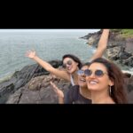Shakti Mohan Instagram - Sneak peek into a Perfect Bday trip 🥳 (part 1)😆 @kmohan12 One n only Golu 🪄who it makes it all happen time n again @muktimohan 👑 Part 1 of this insanse trip is out on YouTube - Link in bio Y’all should explore this island 🏝️ @cintacorislandresort @coastalinofficial 🛥️